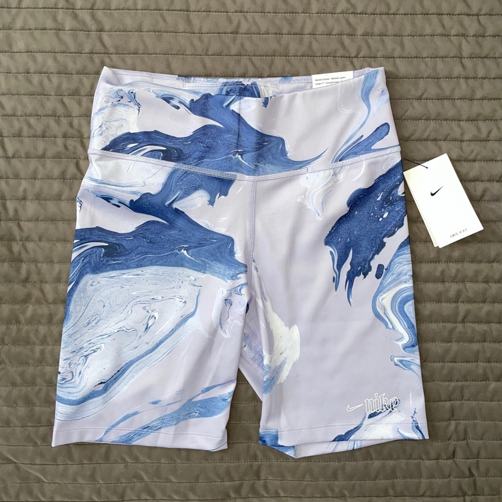 nike one aurora - high rise 7” marbled shorts